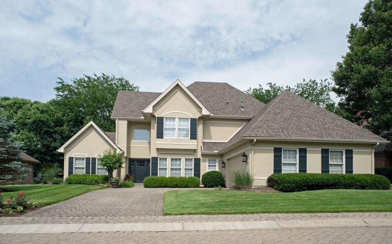 Hip Roof Shingle Replacement in Mahoning County, OH